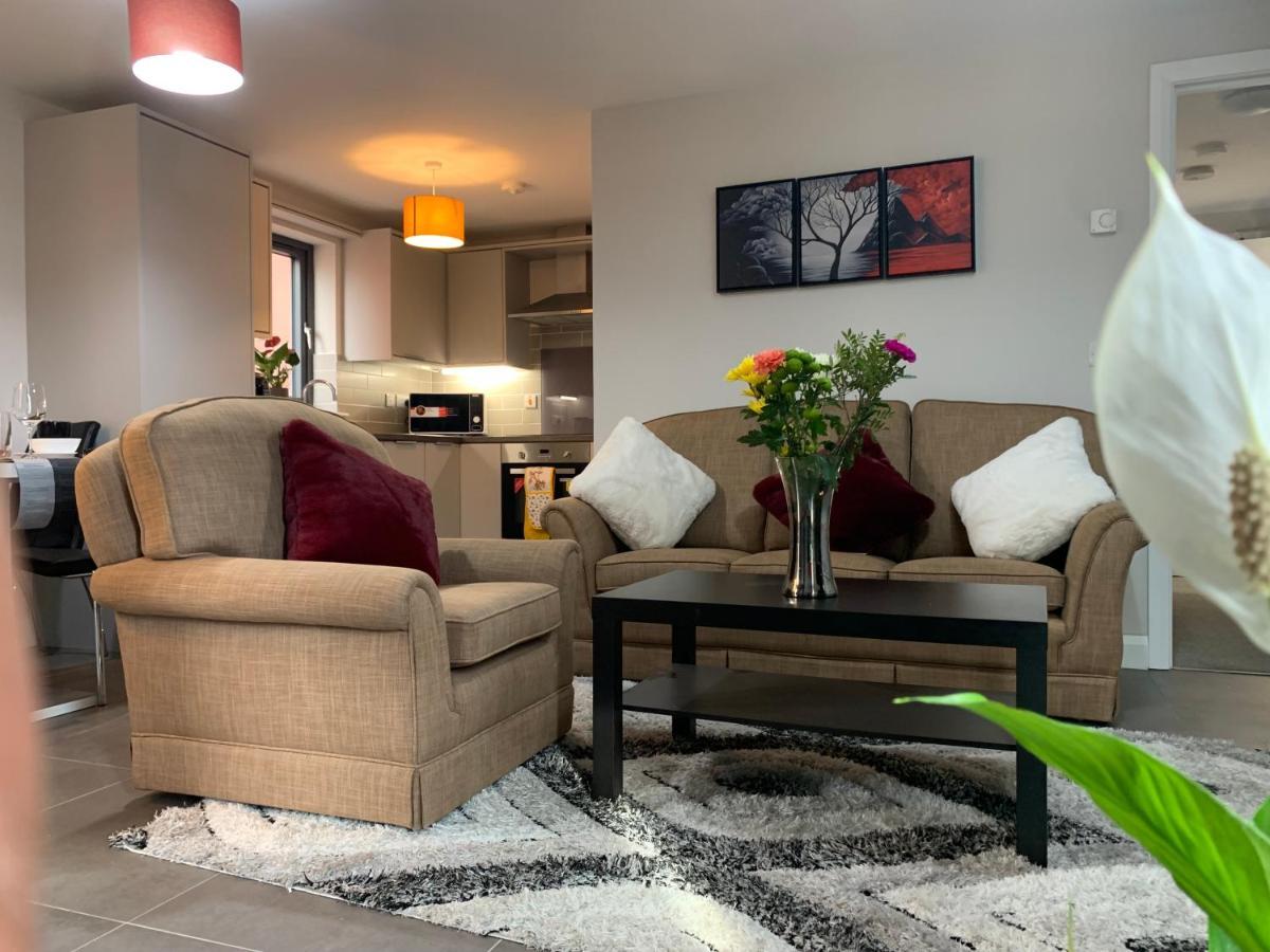 Aqua Dreams - Serviced Luxury Modern Belfast City Centre 2 Bed Apartment Екстер'єр фото