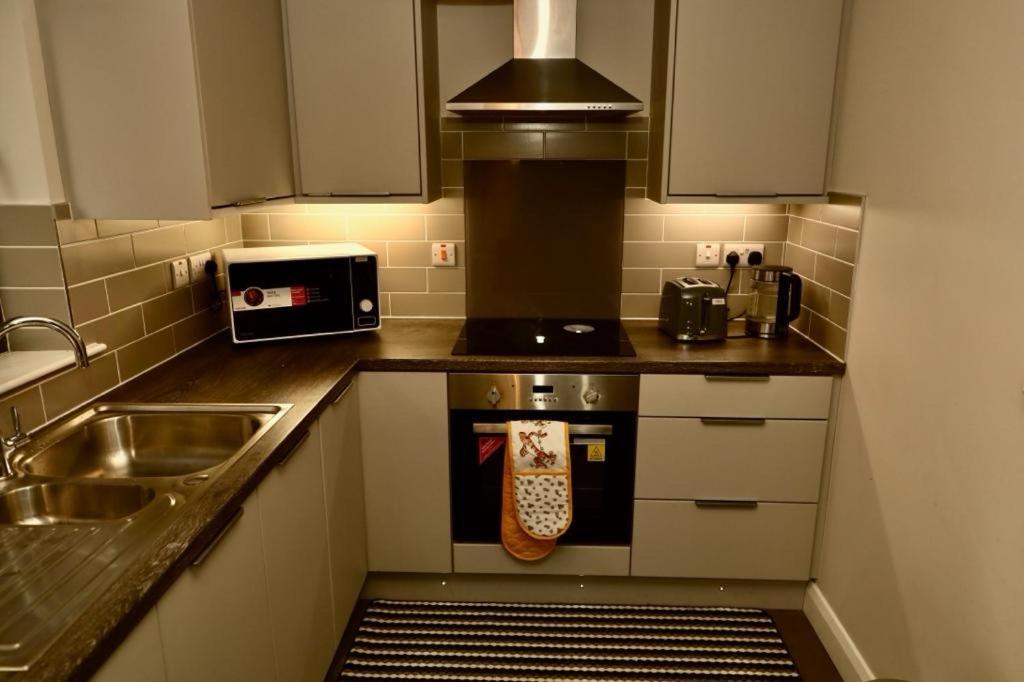 Aqua Dreams - Serviced Luxury Modern Belfast City Centre 2 Bed Apartment Екстер'єр фото