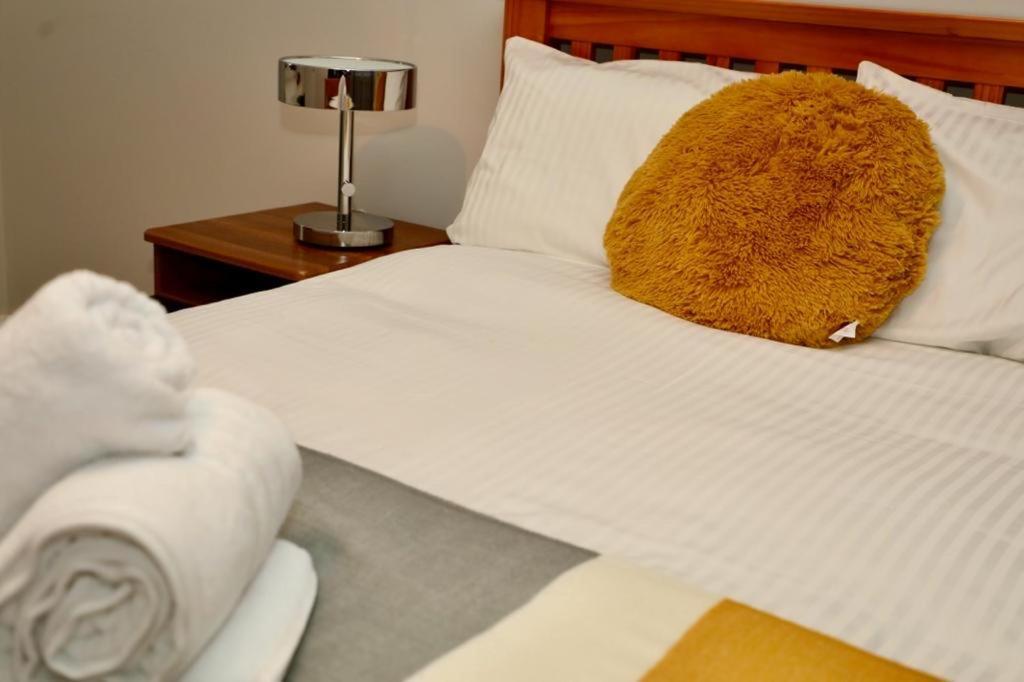Aqua Dreams - Serviced Luxury Modern Belfast City Centre 2 Bed Apartment Екстер'єр фото